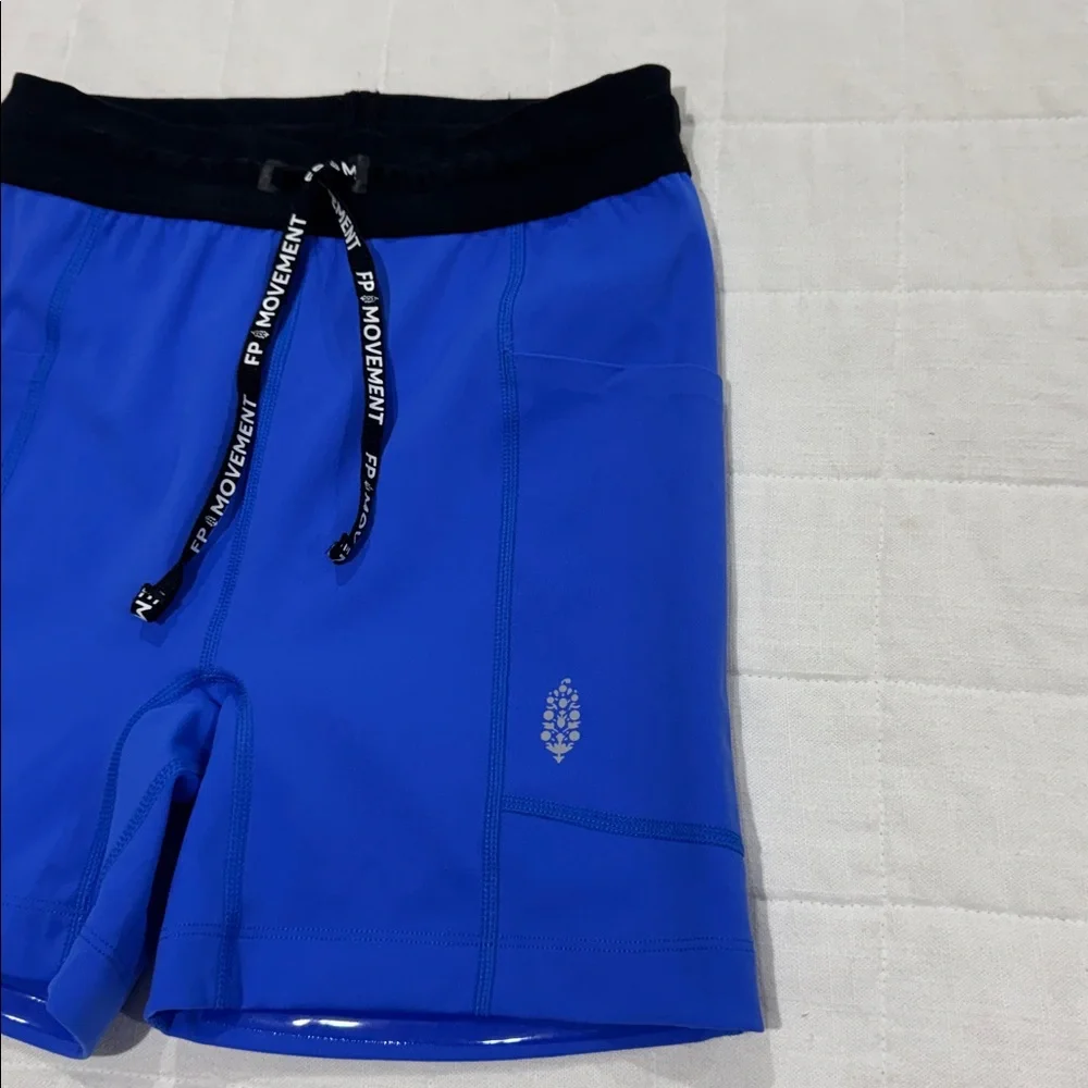FP Movement Shorts - Picture 2 of 12